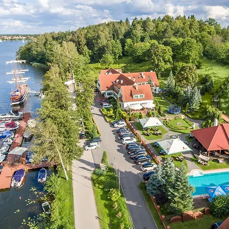 Amax Mikołajki